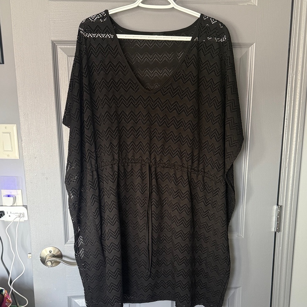 Black Women's Swim Coverup